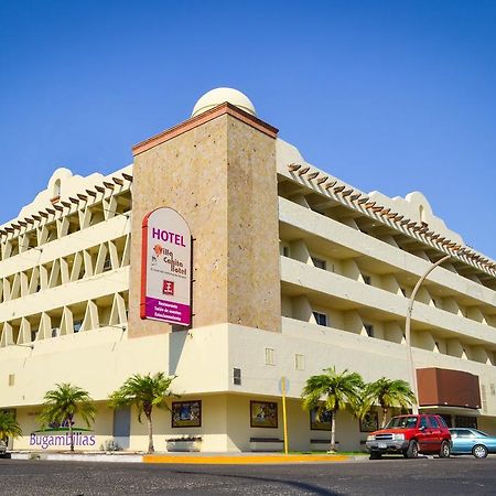Hotel Villa Cahita Los Mochis Exterior foto