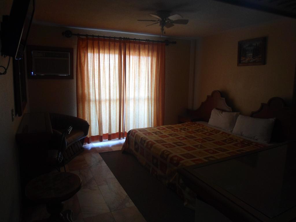 Hotel Villa Cahita Los Mochis Quarto foto